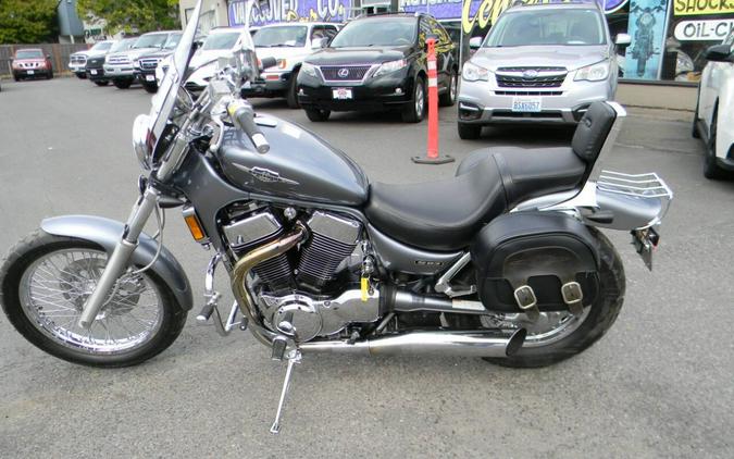 2005 Suzuki Boulevard VS1400
