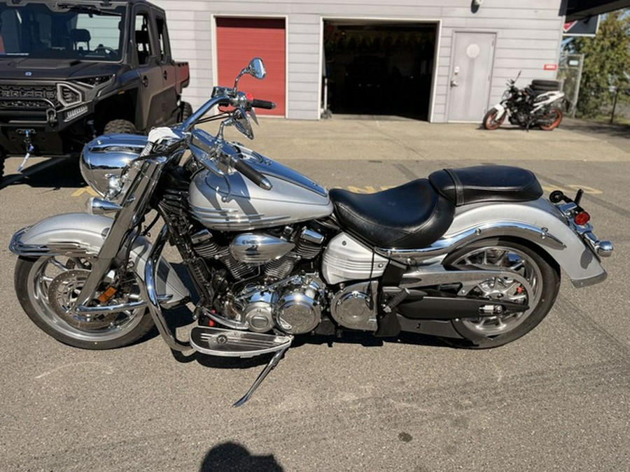 2009 Yamaha Roadliner S