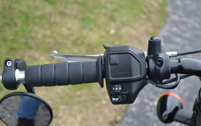 2025 Indian Motorcycle Scout® Bobber Black Metallic