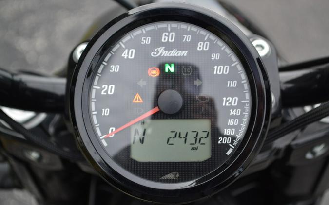 2025 Indian Motorcycle Scout® Bobber Black Metallic