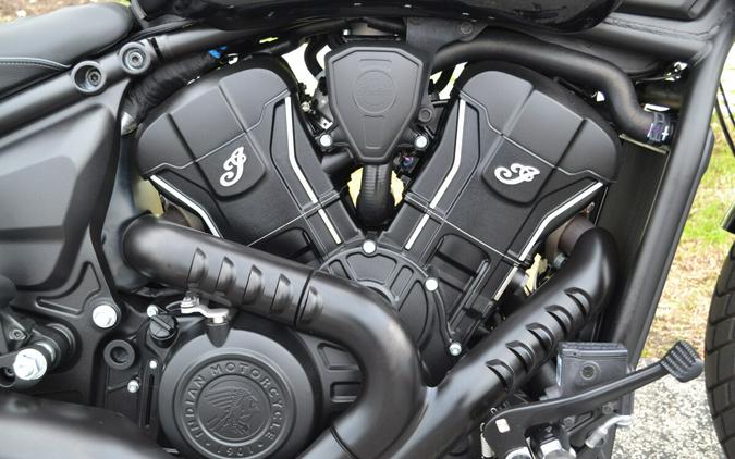 2025 Indian Motorcycle Scout® Bobber Black Metallic