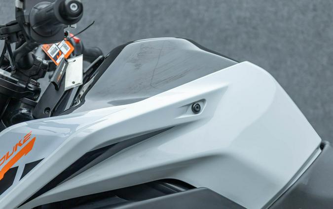 2024 KTM 790 DUKE