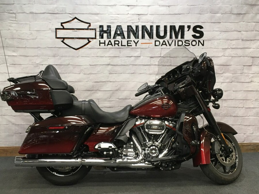 2018 Harley-Davidson CVO Limited Burgundy Cherry Sunglo Fade FLHTKSE