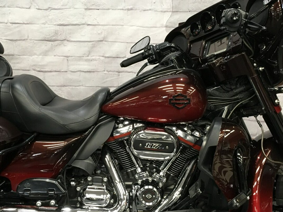 2018 Harley-Davidson CVO Limited Burgundy Cherry Sunglo Fade FLHTKSE