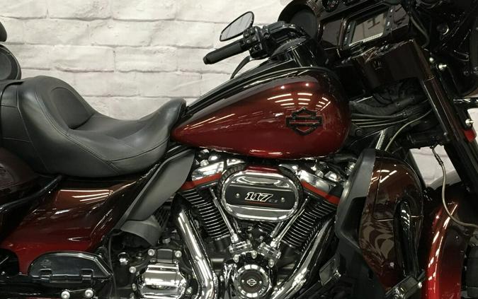 2018 Harley-Davidson CVO Limited Burgundy Cherry Sunglo Fade FLHTKSE