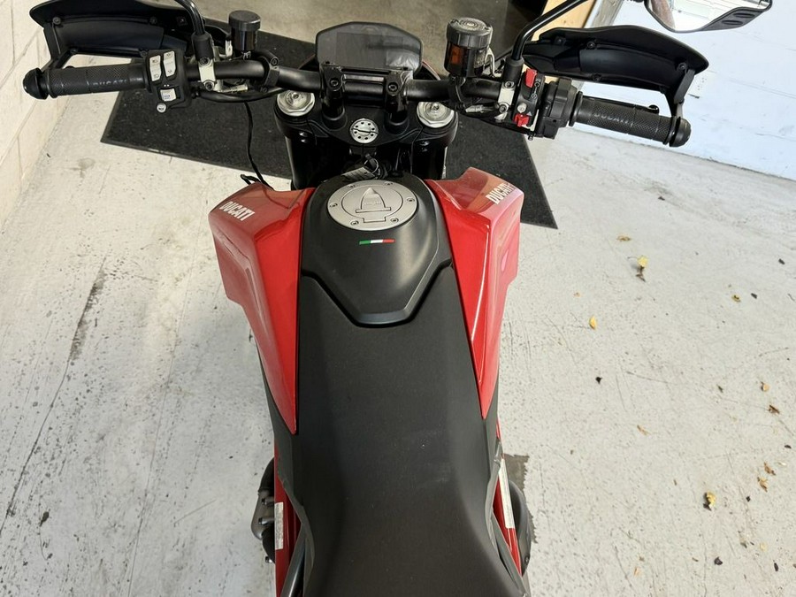 2020 Ducati Hypermotard 950 Red