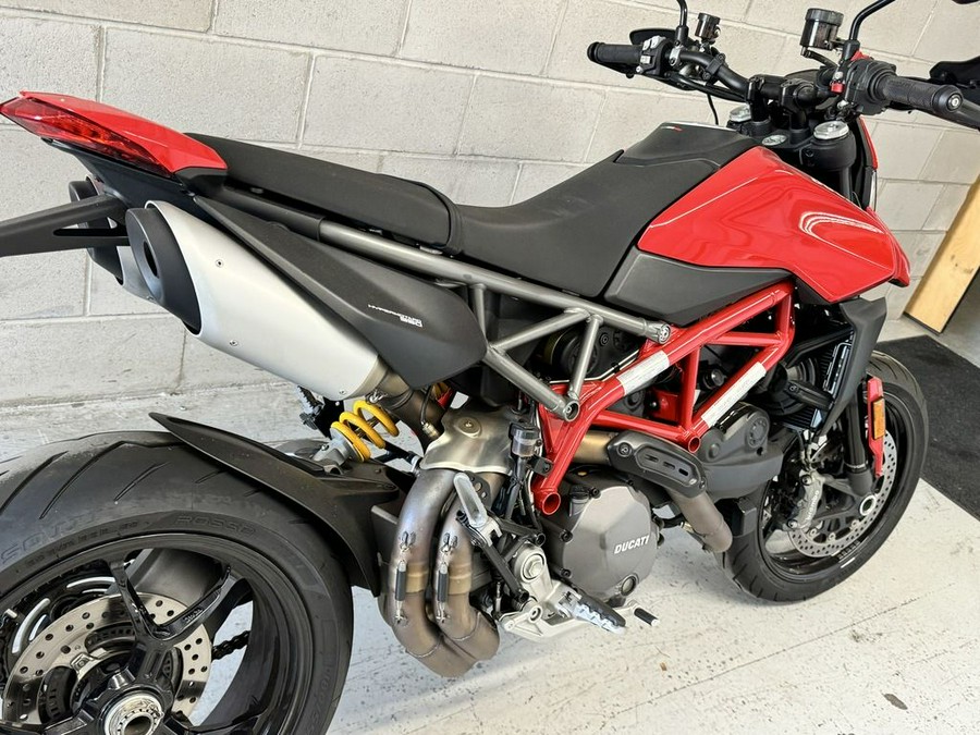 2020 Ducati Hypermotard 950 Red