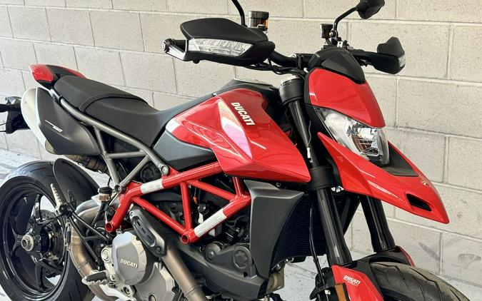 2020 Ducati Hypermotard 950 Red