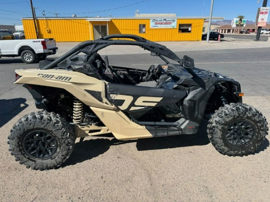 2022 Can-Am Maverick X3 DS Turbo Desert Tan & Carbon Black