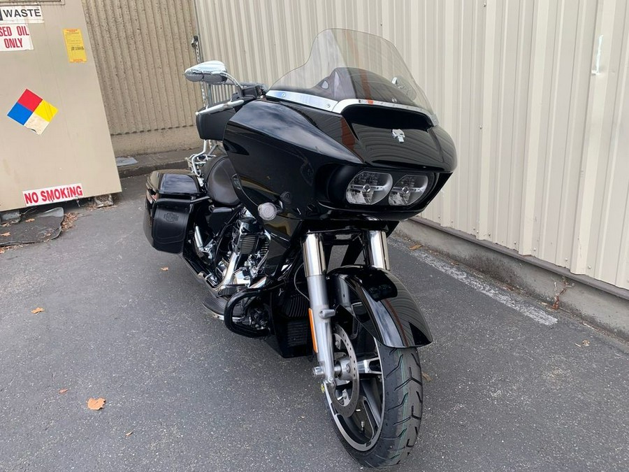 2017 Harley-Davidson® FLTRXS - Road Glide® Special