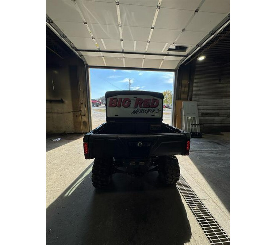 2023 Can-Am Defender MAX DPS HD9