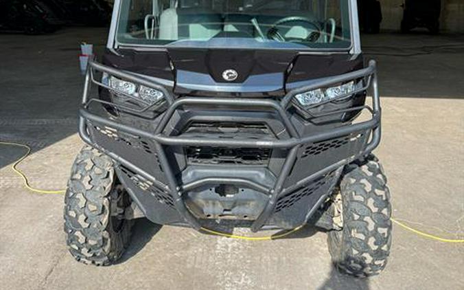 2023 Can-Am Defender MAX DPS HD9