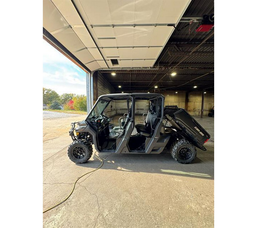 2023 Can-Am Defender MAX DPS HD9