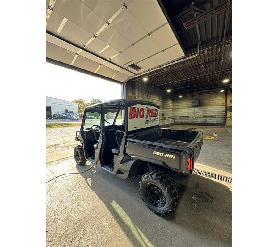2023 Can-Am Defender MAX DPS HD9