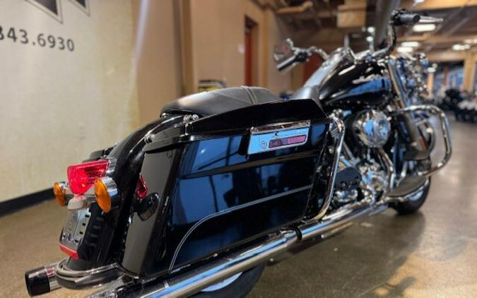2010 Harley Davidson Road King® FLHR