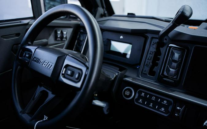 2026 Can-Am® Defender MAX Limited HD11