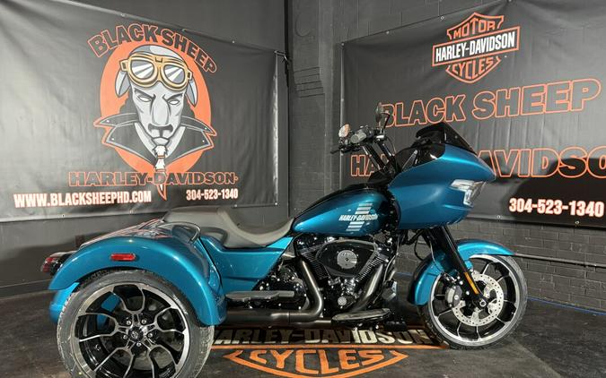 2026 Harley-Davidson® FLTRT Road Glide 3