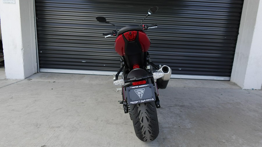 2026 Triumph Trident 800