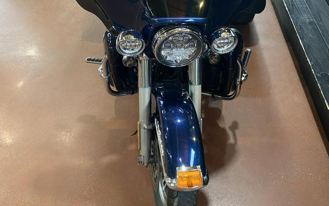 2012 Harley-Davidson Tri Glide Ultra FLHTCUTG