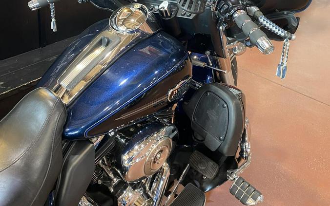 2012 Harley-Davidson Tri Glide Ultra FLHTCUTG