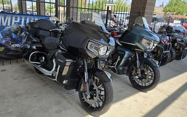 2026 Indian Motorcycle® Pursuit® Limited Black Metallic