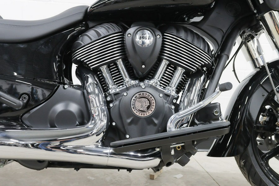 2024 Indian Motorcycle® Chieftain® Black Metallic