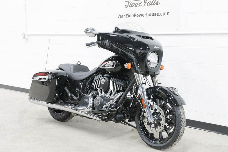 2024 Indian Motorcycle® Chieftain® Black Metallic