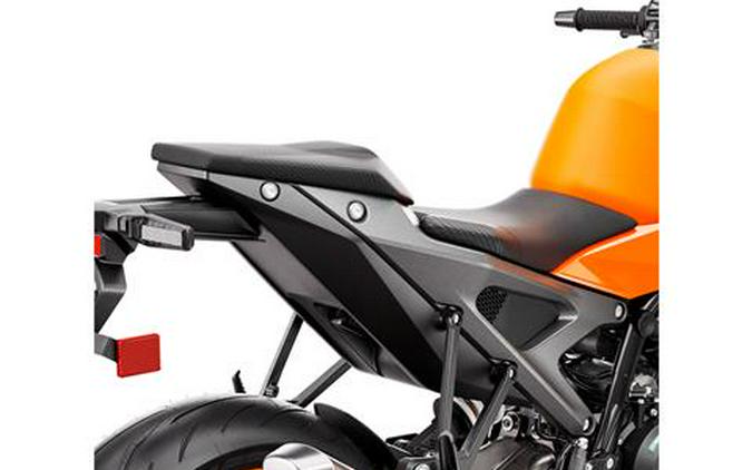 2024 KTM 990 Duke