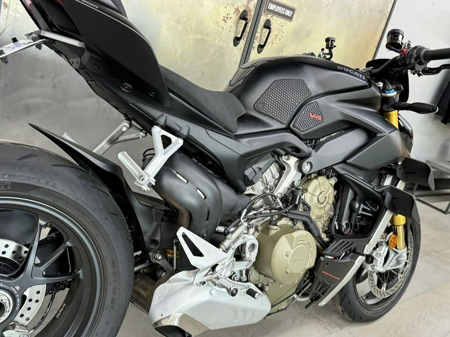 2022 Ducati Streetfighter V4 S Dark Stealth