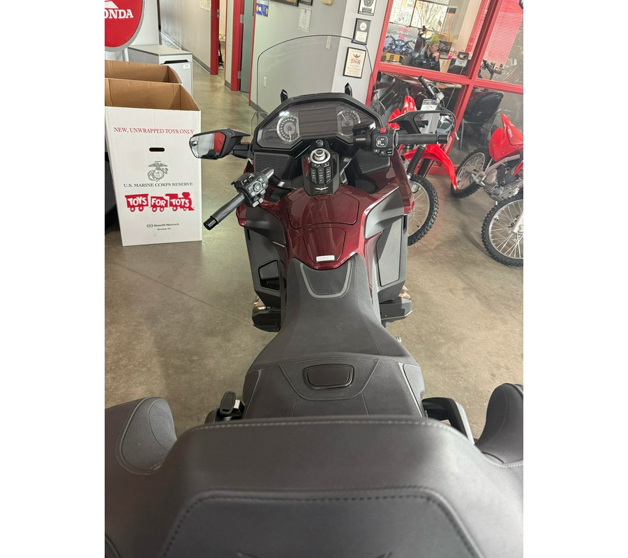 2025 Honda Gold Wing Tour DCT 50th Anniversary