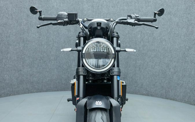 2022 HUSQVARNA SVARTPILEN 401 W/ABS