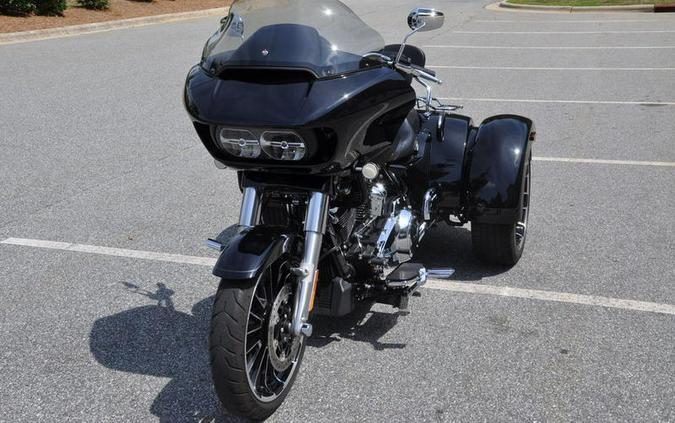2023 Harley-Davidson® FLTRT - Road Glide® 3
