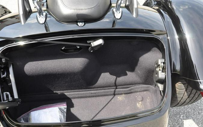 2023 Harley-Davidson® FLTRT - Road Glide® 3