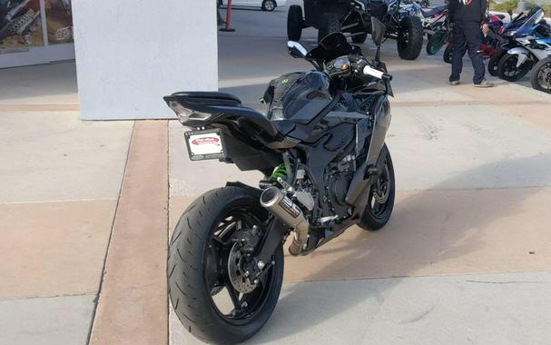 2026 Kawasaki NINJA ZX -4RR ABS