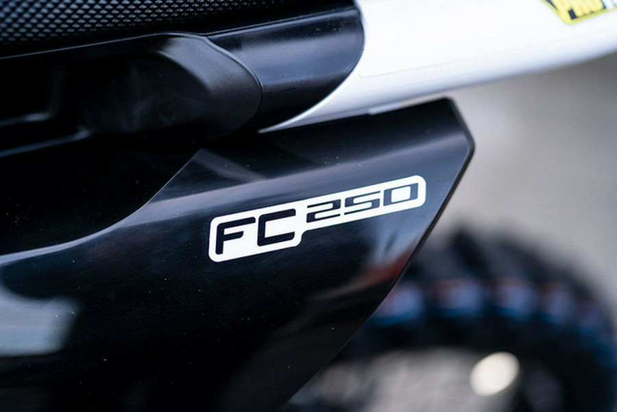 2026 Husqvarna FC 250 Factory Edition