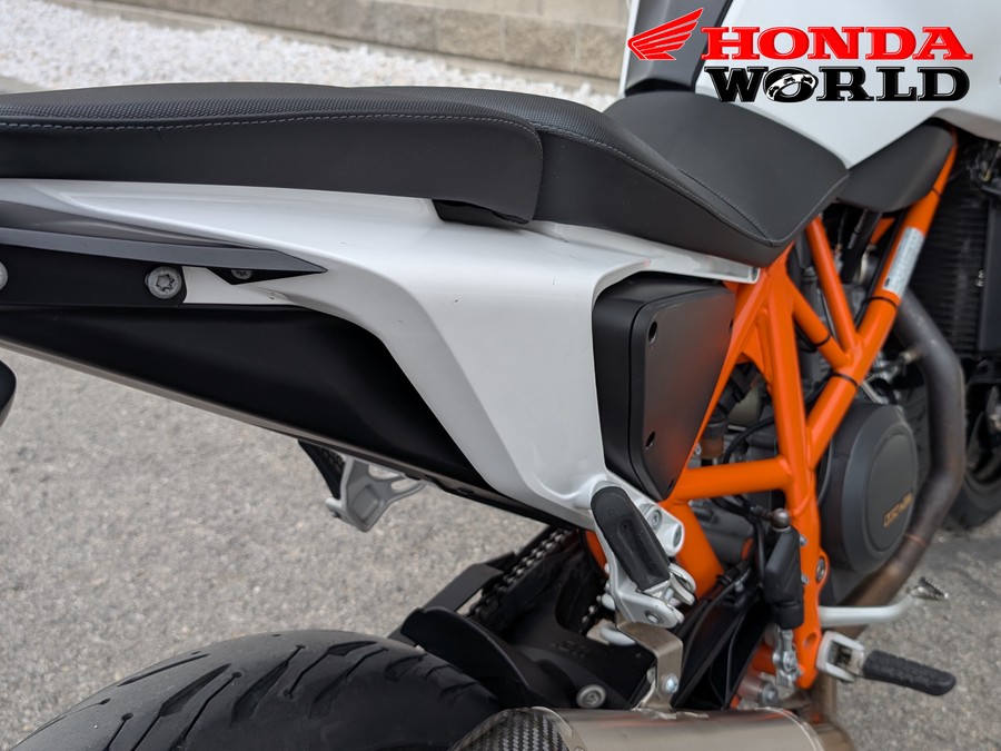 2015 KTM Duke 690 ABS
