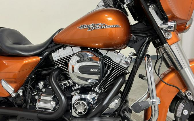 2015 Harley-Davidson Street Glide Special