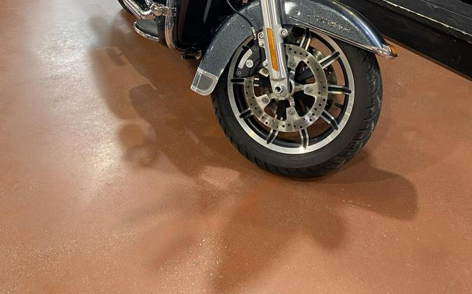 2015 Harley-Davidson Electra Glide Ultra Classic FLHTCU