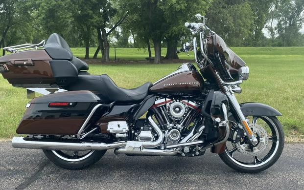 2019 Harley-Davidson CVO Limited Auburn Sunglo & Black Hole with Rich Bourbo