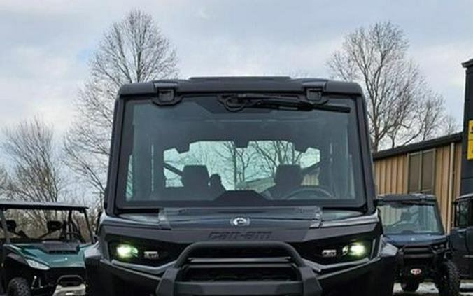 2026 Can-Am® Defender MAX XT CAB HD11 With 10.25 in.display