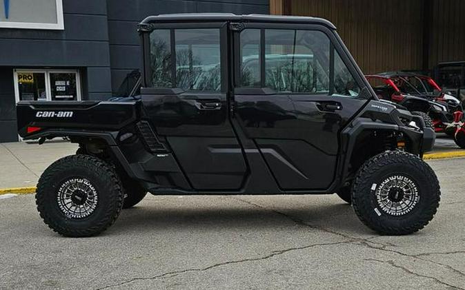 2026 Can-Am® Defender MAX XT CAB HD11 With 10.25 in.display