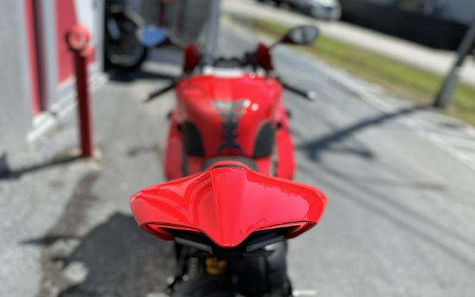 2022 Ducati Panigale V4 S Ducati Red