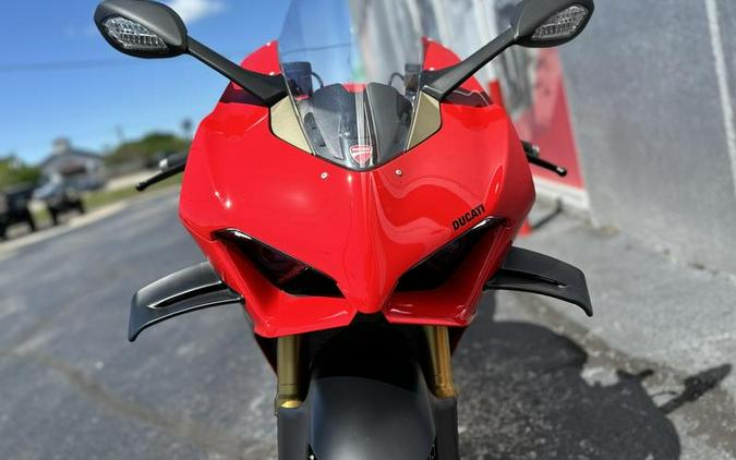 2022 Ducati Panigale V4 S Ducati Red