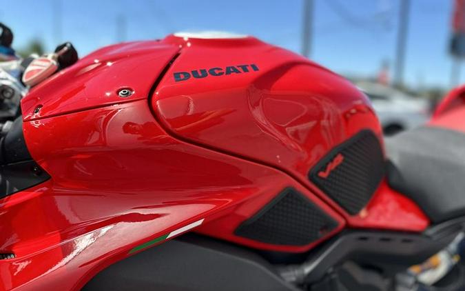 2022 Ducati Panigale V4 S Ducati Red