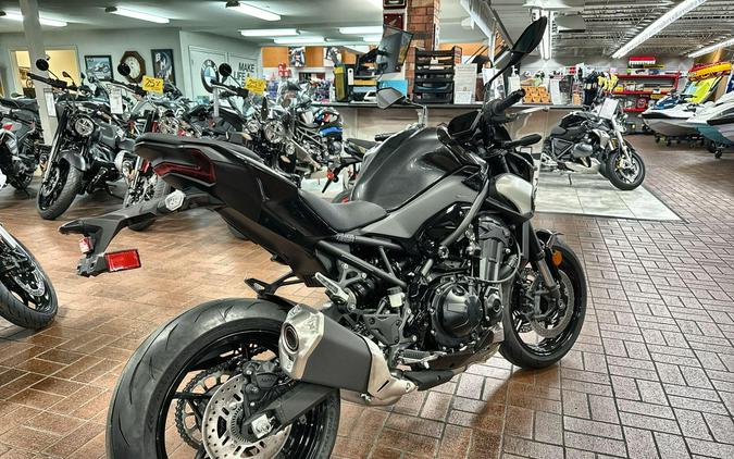 2025 Kawasaki Z900 ABS
