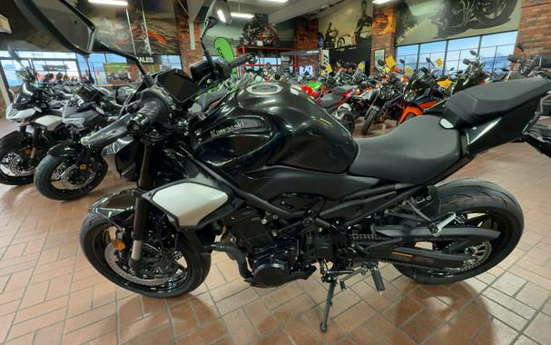 2025 Kawasaki Z900 ABS