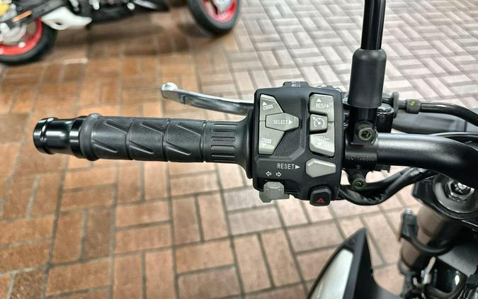2025 Kawasaki Z900 ABS