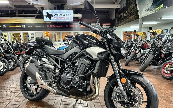 2025 Kawasaki Z900 ABS