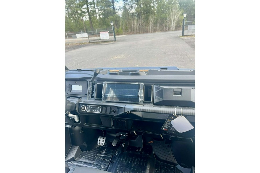 2026 Can-Am Defender Max XT HD11 0008KTH00