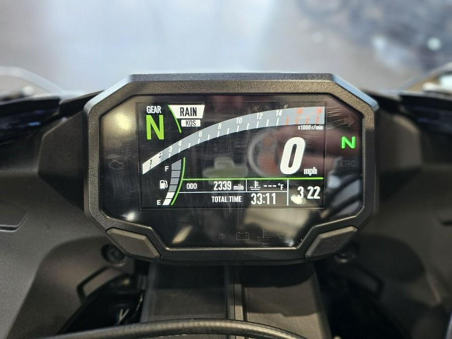 2024 Kawasaki Ninja® ZX™-6R Metallic Flat Spark Black/Ebony